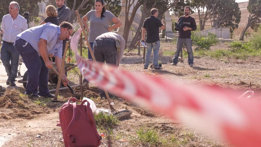 Las exhumaciones en el camposanto gaditano se iniciaron el 20 de octubre.