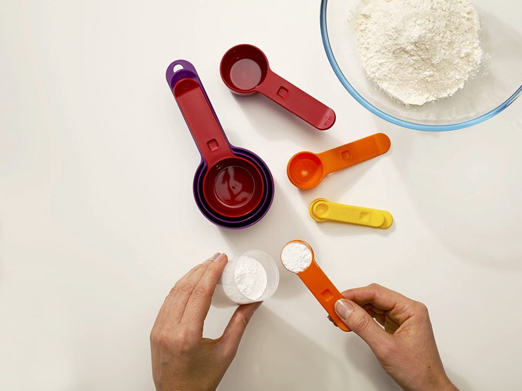 Nesting Measuring Cups