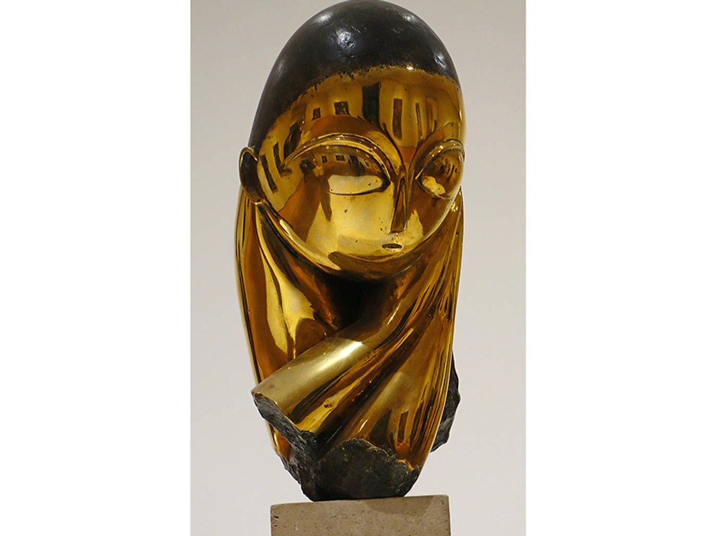 تمثال الآنسة (بوغاني)، 1913