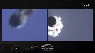 NASA羅曼空間望遠鏡搭乘獵鷹重型火箭升空，兩枚側助推器成功回收